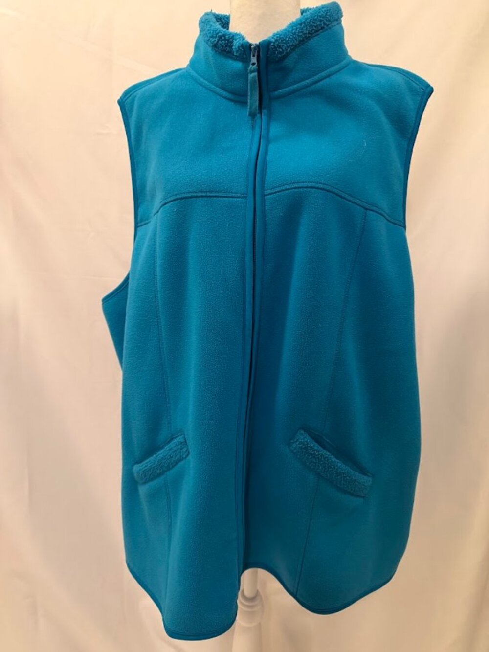 D & CO Teal Color Women Sleeveless Vest Jacket - 3X